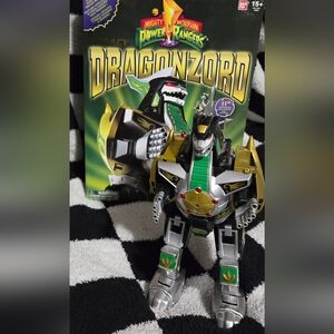 Mighty Morphin Power Rangers LEGACY DRAGONZORD Bandai 2014